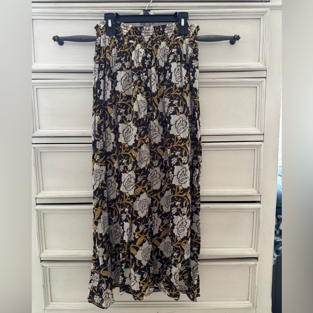 NATURAL LIFE Floral Midi Skirt